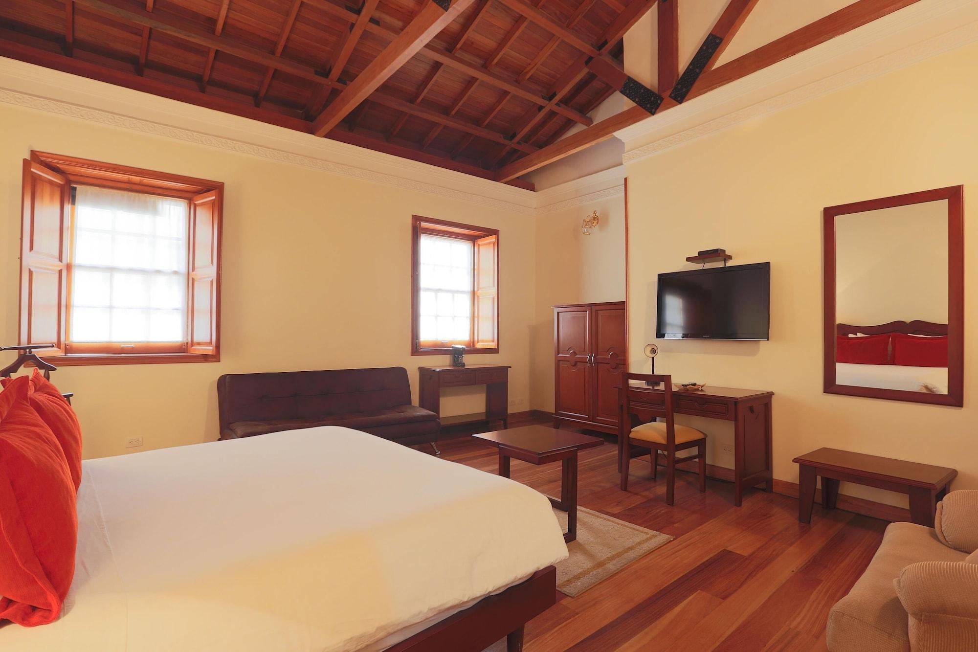 Hotel Santa Lucia Boutique Spa โบโกตา ภายนอก รูปภาพ A room at the hotel