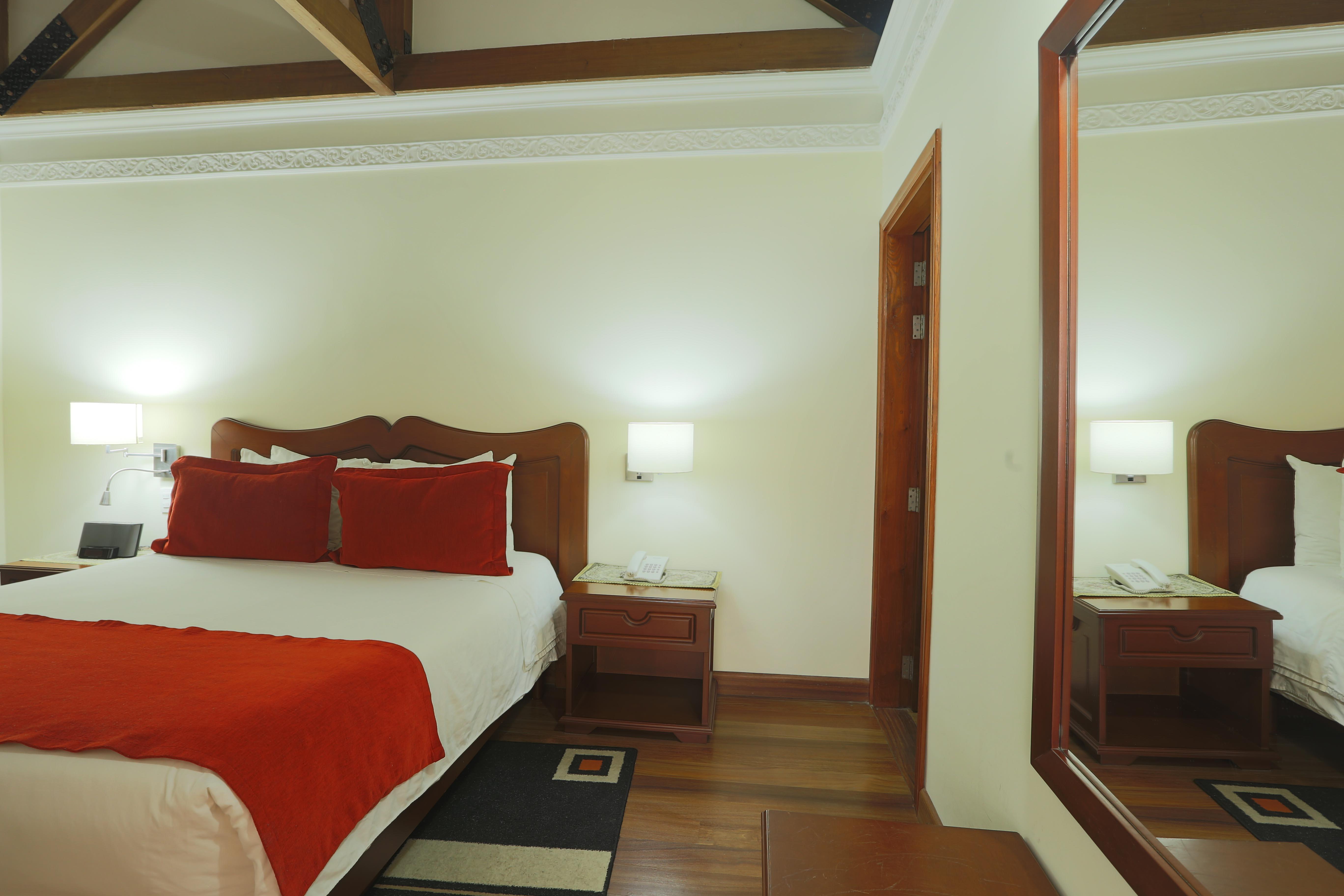Hotel Santa Lucia Boutique Spa โบโกตา ภายนอก รูปภาพ A bedroom at the hotel