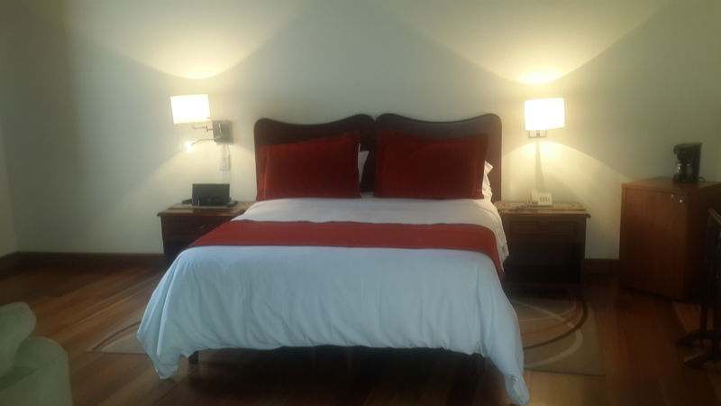 Hotel Santa Lucia Boutique Spa โบโกตา ภายนอก รูปภาพ A bedroom at the hotel