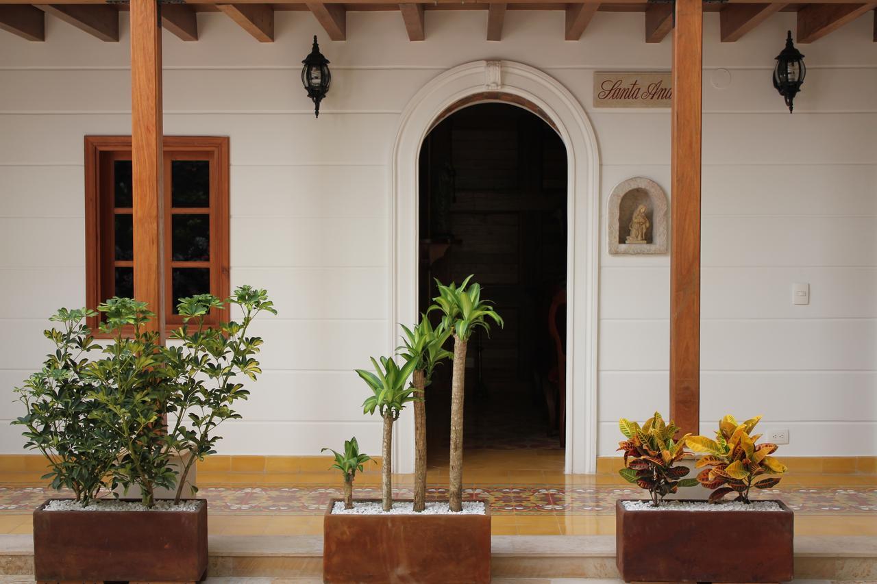 Hotel Santa Lucia Boutique Spa โบโกตา ภายนอก รูปภาพ Casa de la Cultura Francesa