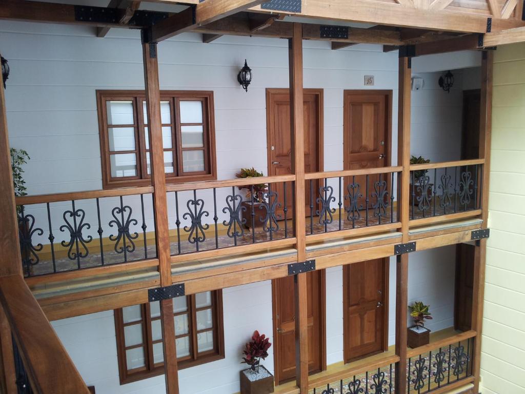 Hotel Santa Lucia Boutique Spa โบโกตา ภายนอก รูปภาพ Interior of the house